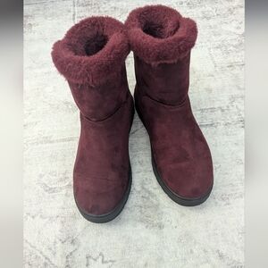 Top Moda Woman's Faux- Fur Winter Boots Size 6.5